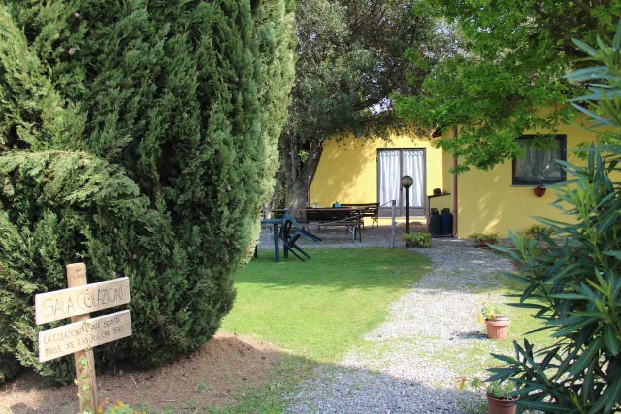 Il Melarancio Bed & Breakfast เปชชาโรมานา ภายนอก รูปภาพ